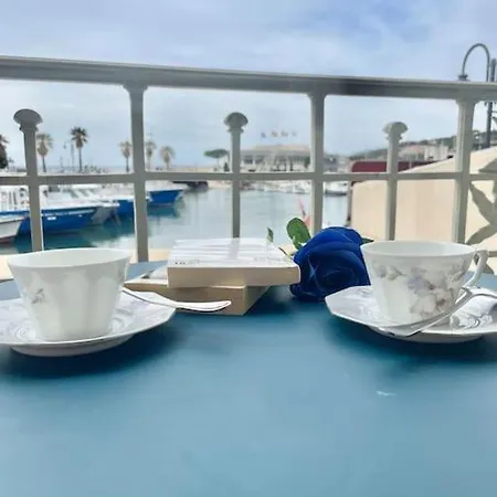 Apartment Le Petit Port -